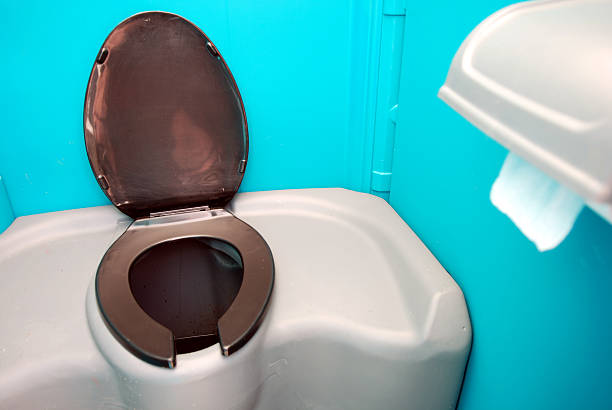 Best Porta potty rental near me  in North Canton, OH
